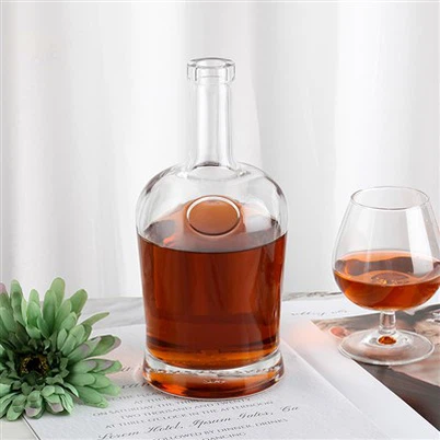 Poteli Gwirod Gwydr 700ml