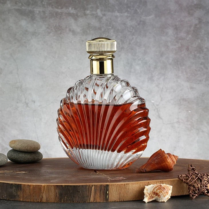 Shell Shaped Round Glass Bottle 700ML
